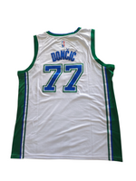 Dallas Mavericks White - Doncic 77