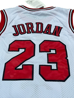 Bulls White Jordan Classic Edition - Jordan 23 - Master Quality